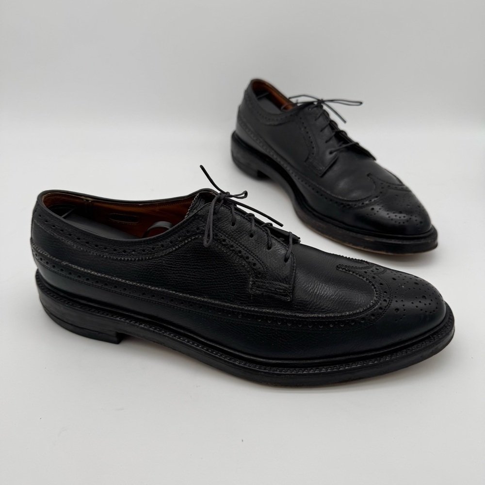 Florsheim Black Leather Long Wingtip Oxford Size 10.5 B